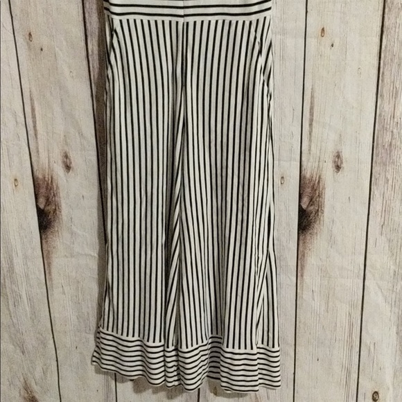 Super soft and comfy jumper by W Worthington - Picture 4 of 16